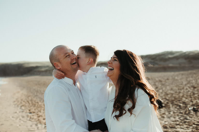 Family Lifestyle Photography | Up with the Birds